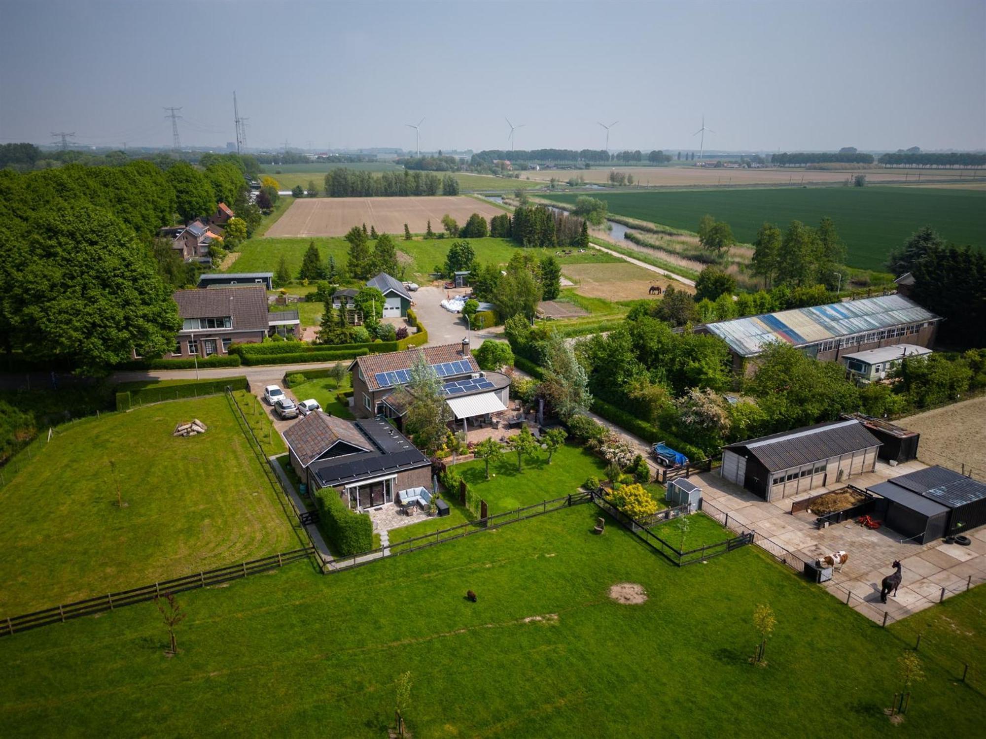 Vakantiewoning Le Garaazje 'S-Gravendeel Exteriör bild