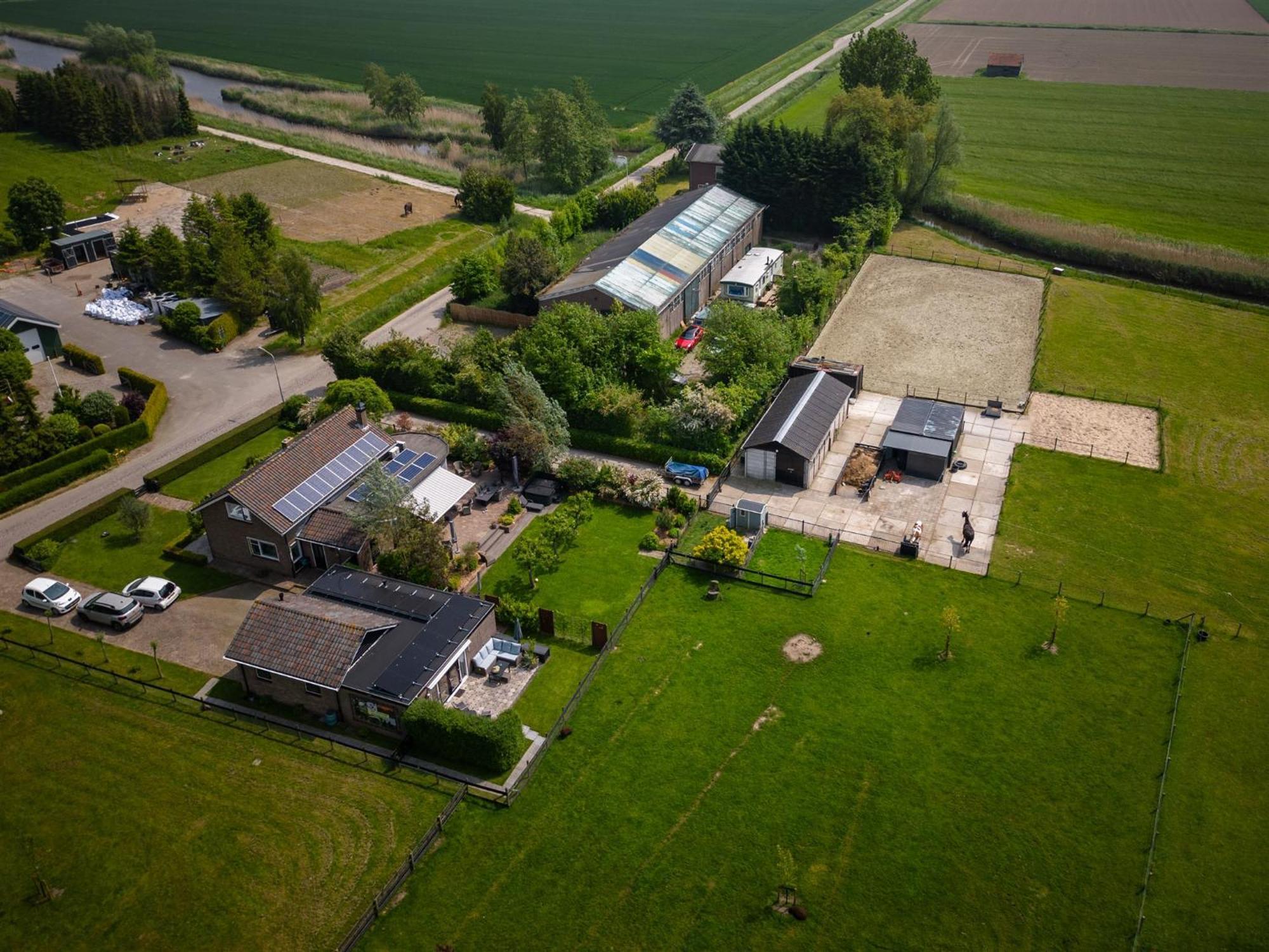 Vakantiewoning Le Garaazje 'S-Gravendeel Exteriör bild