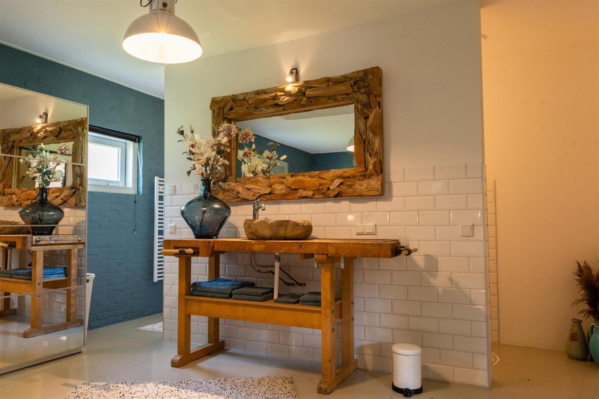 Vakantiewoning Le Garaazje 'S-Gravendeel Exteriör bild