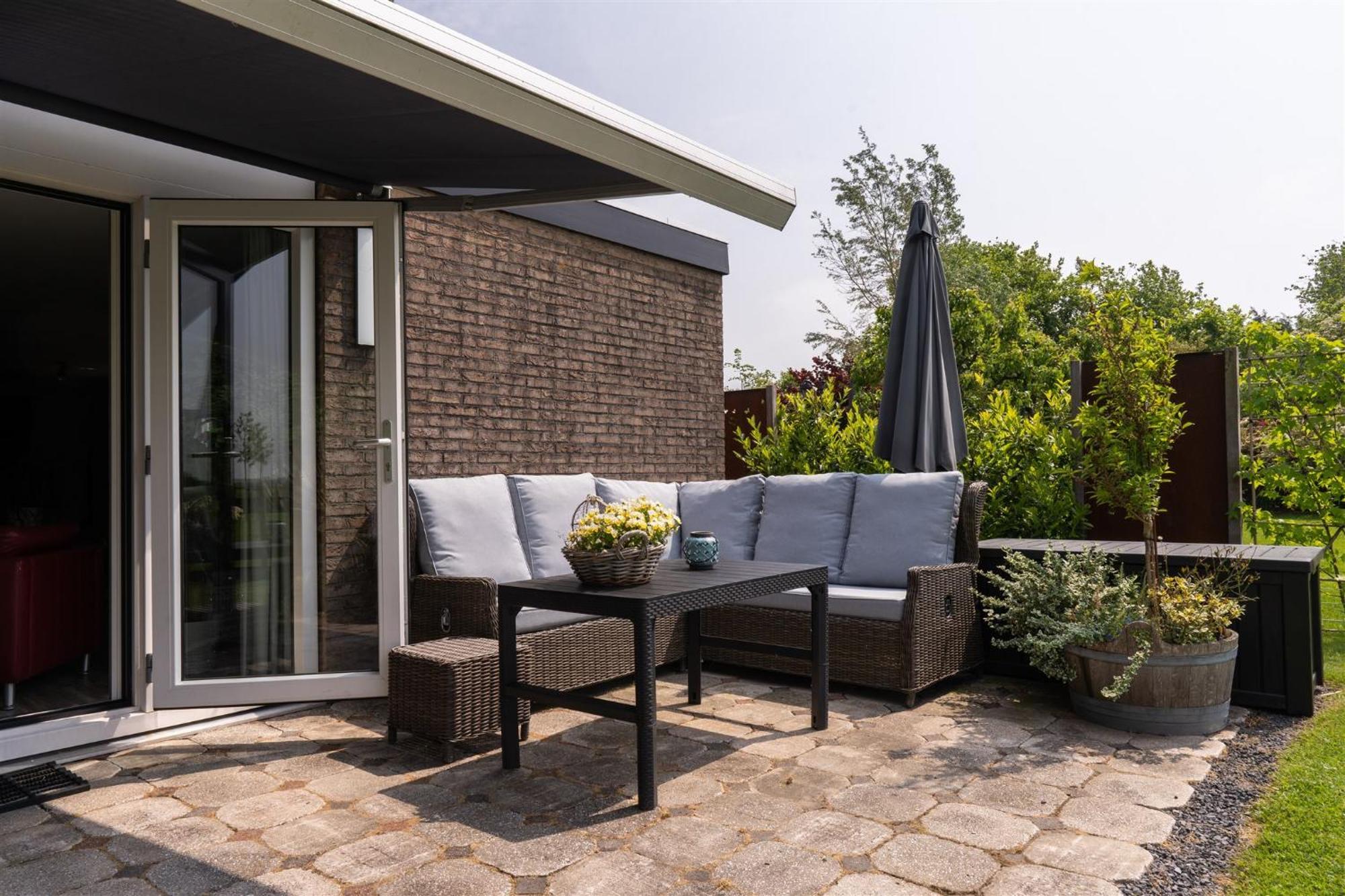 Vakantiewoning Le Garaazje 'S-Gravendeel Exteriör bild