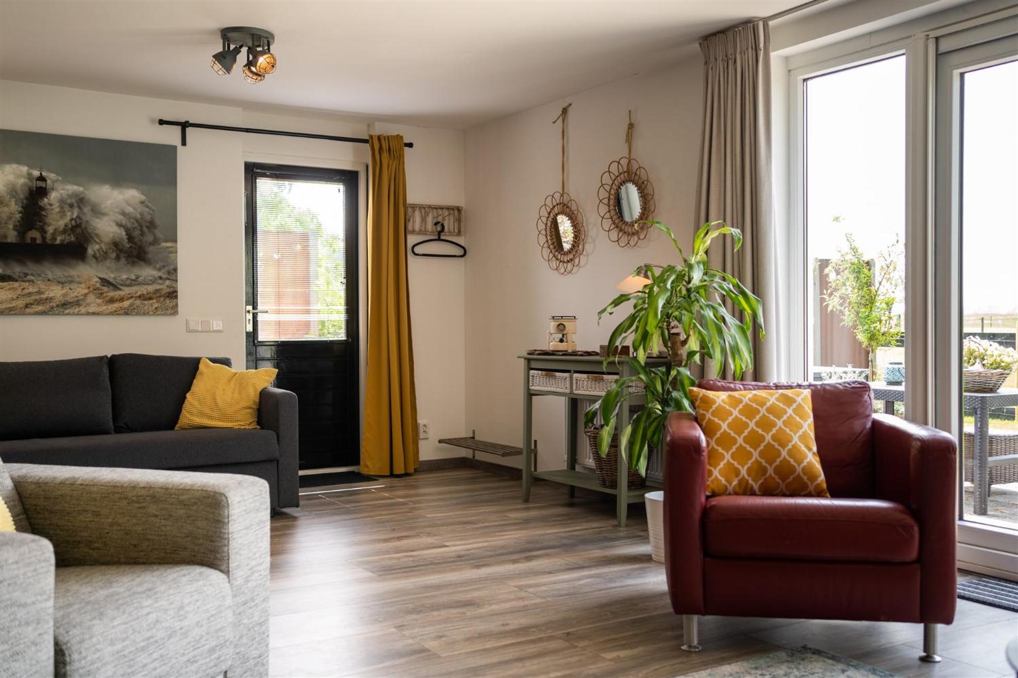 Vakantiewoning Le Garaazje 'S-Gravendeel Exteriör bild