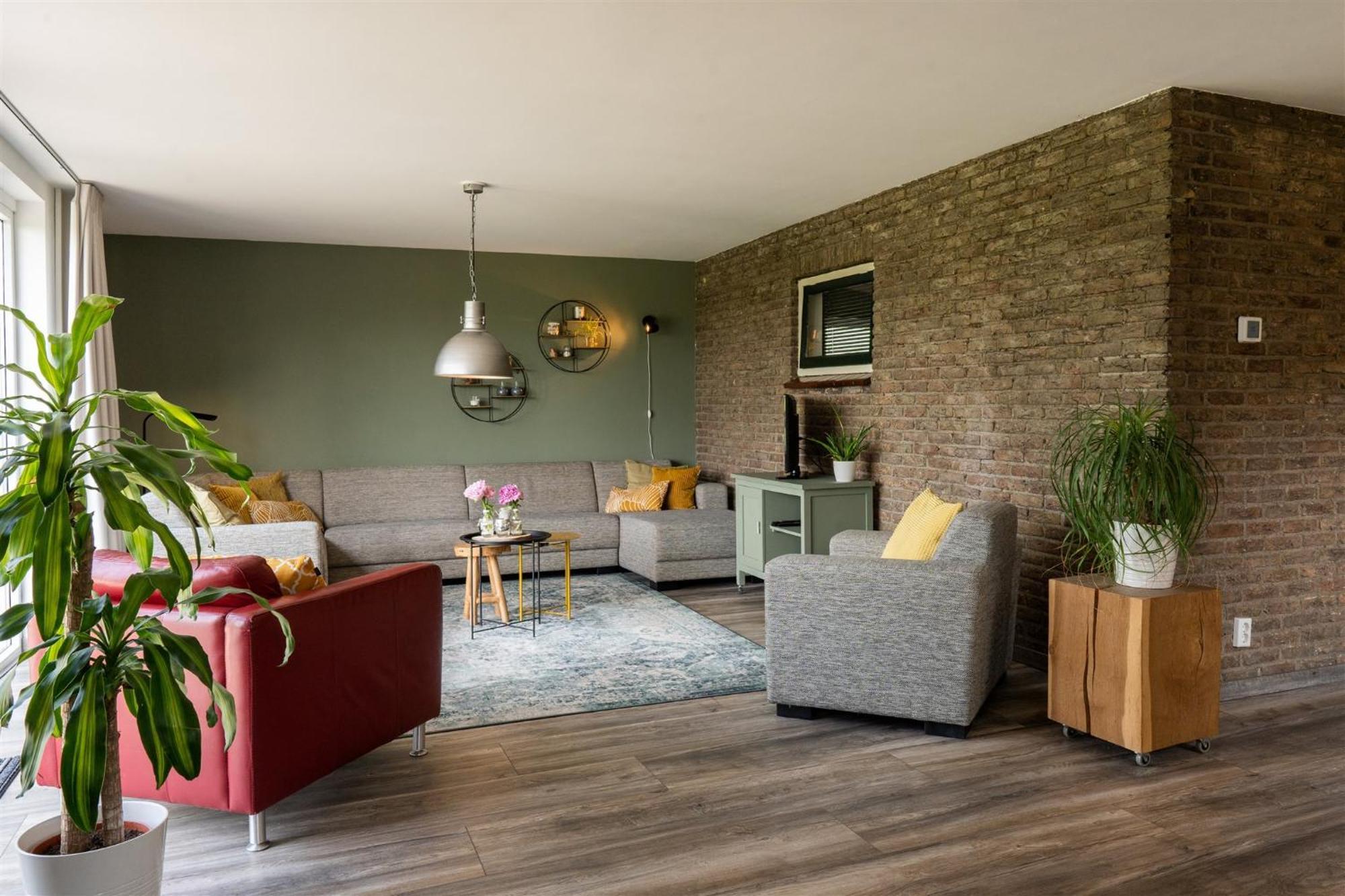 Vakantiewoning Le Garaazje 'S-Gravendeel Exteriör bild